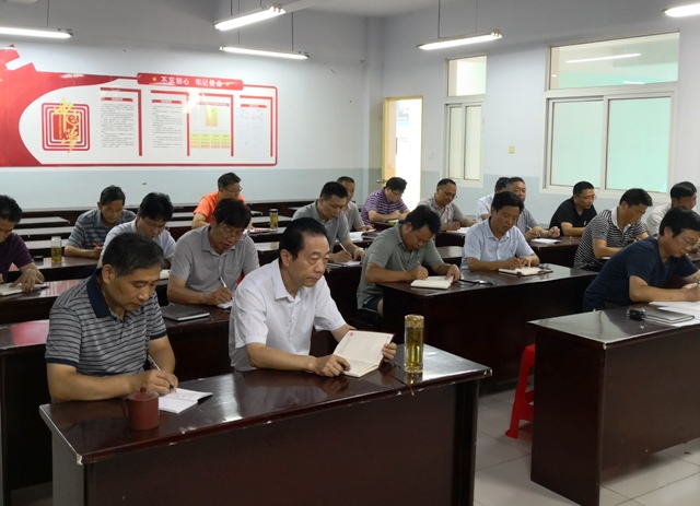 六安市新安中学三个以案警示教育动员会3.jpg