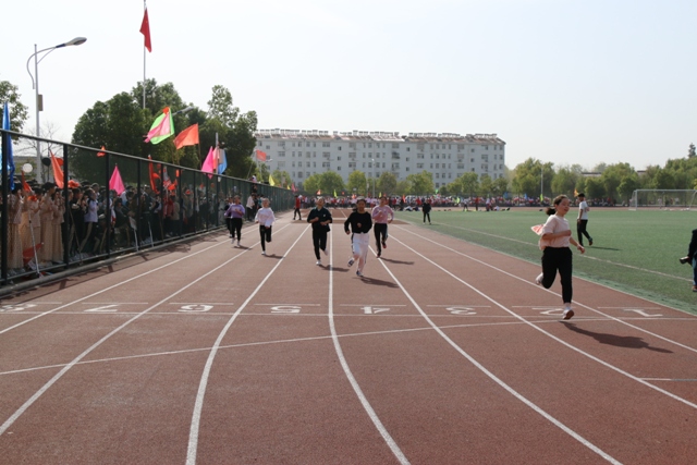 d:\我的文档\六安市新安中学第57届田径运动会隆重举行\六安市新安中学第57届田径运动会 (11).JPG d:\我的文档\六安市新安中学第57届田径运动会隆重举行\六安市新安中学第57届田径运动会 (11).JPG