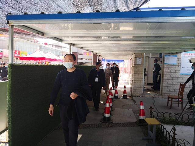 新安中学2020春学期高一高二年级学生复课新冠肺炎疫情防控与教学工作会议018.jpg